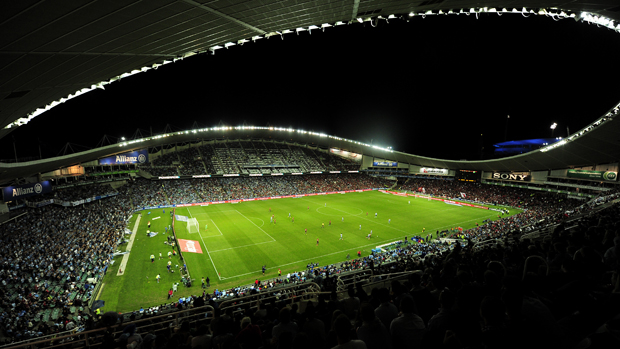 Packed Allianz Stadium for Sydney Derby