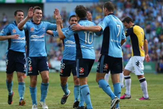 2-0 win sends Sydney FC into 5th