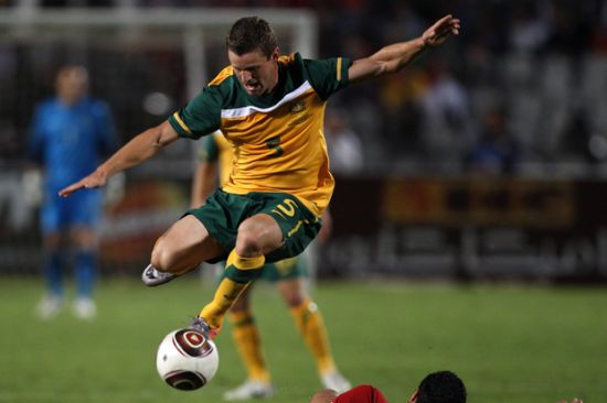 Sydney FC Signs Dual World Cup Socceroo Midfielder Jason Culina
