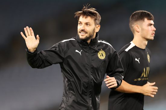 ‘I Played Barca And Their Brains Are Different…’ Ninkovic And Yorke On Tackling Tiki-taka