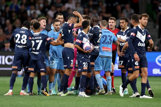 Ten Man Sydney FC Secure Rights In Big Blue Draw